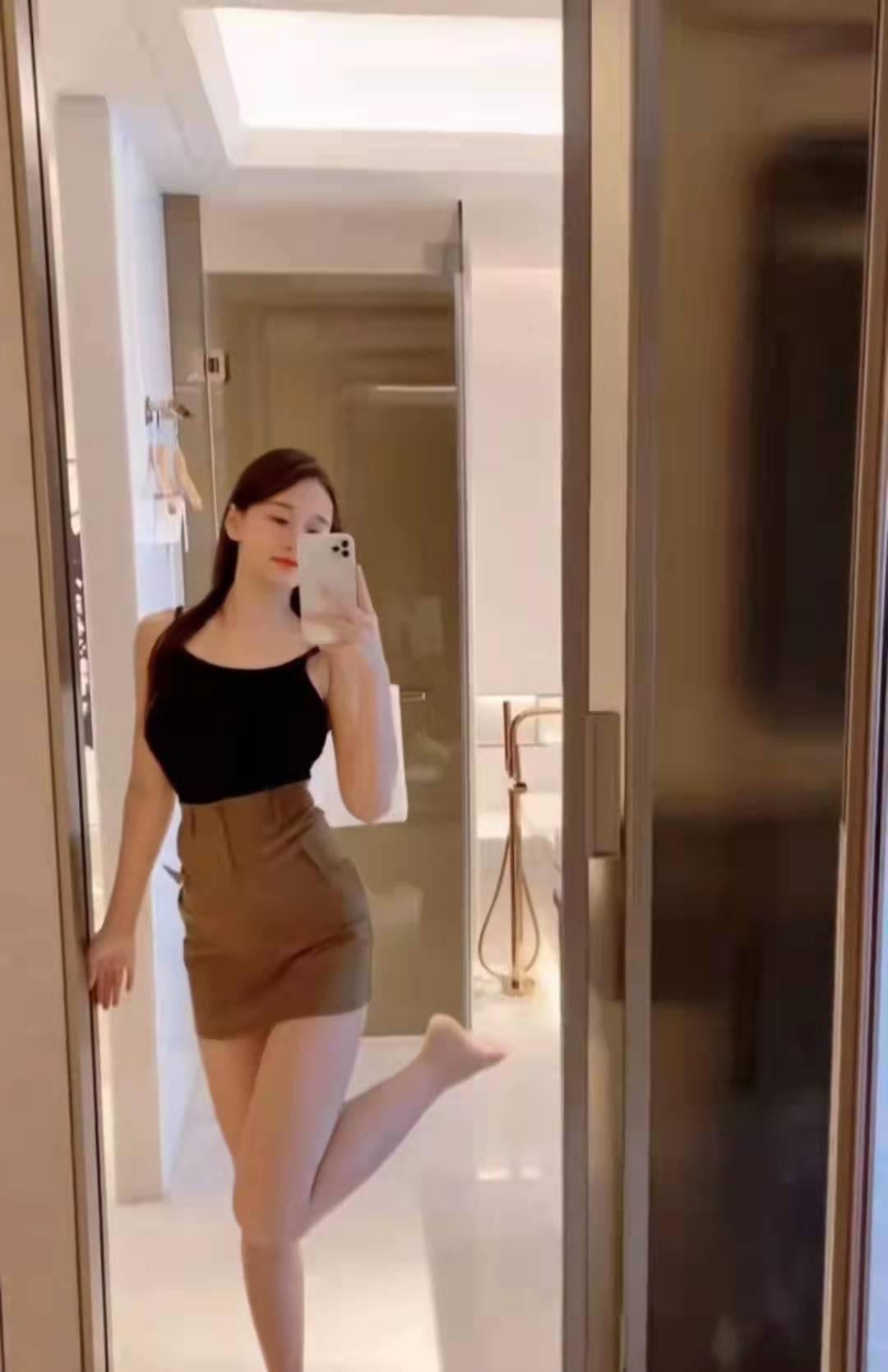 刚下海的兼职小妹